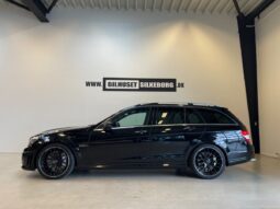 Mercedes-Benz C-Klasse (W220) C63 6,3 AMG stc. aut. Van 5d full
