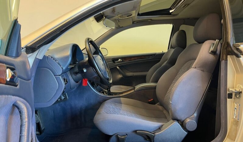 Mercedes-Benz CL-Klasse CLK200 2,0 Avantgarde 2d full