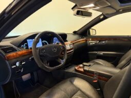 Mercedes-Benz S-Klasse (W220) S500 5,5 aut. lang 4d full