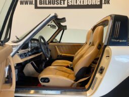 Porsche 911 2,4 Targa 2d full
