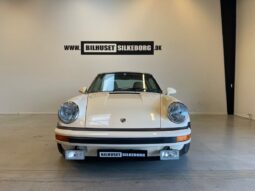 Porsche 911 2,4 Targa 2d full
