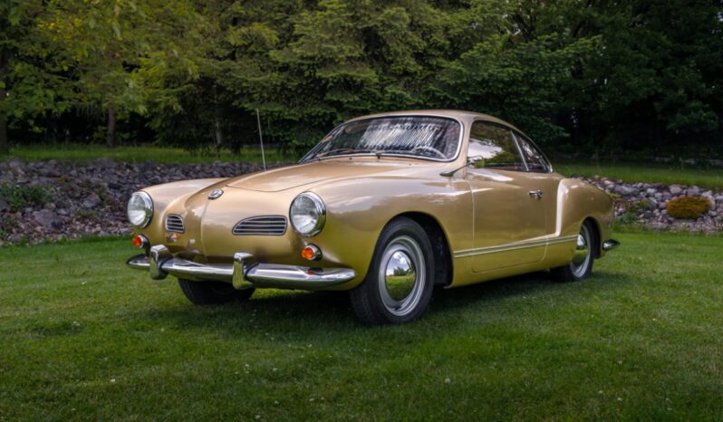VW Karmann-Ghia 1200 full
