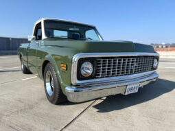 Chevrolet C10 Shortbed Fleetside V8 full