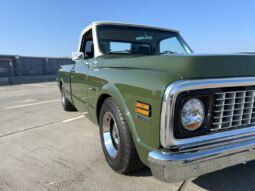 Chevrolet C10 Shortbed Fleetside V8 full