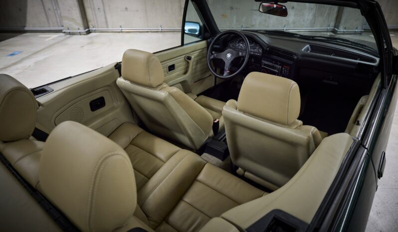 BMW 3-serie E30 325i Cabriolet full