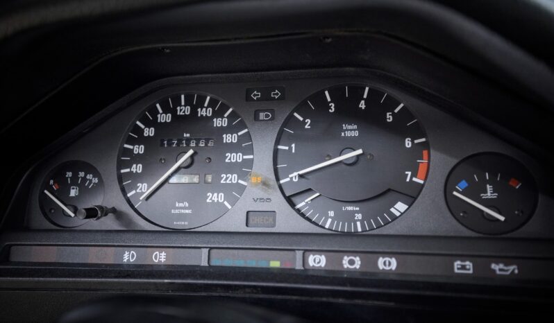 BMW 3-serie E30 325i Cabriolet full