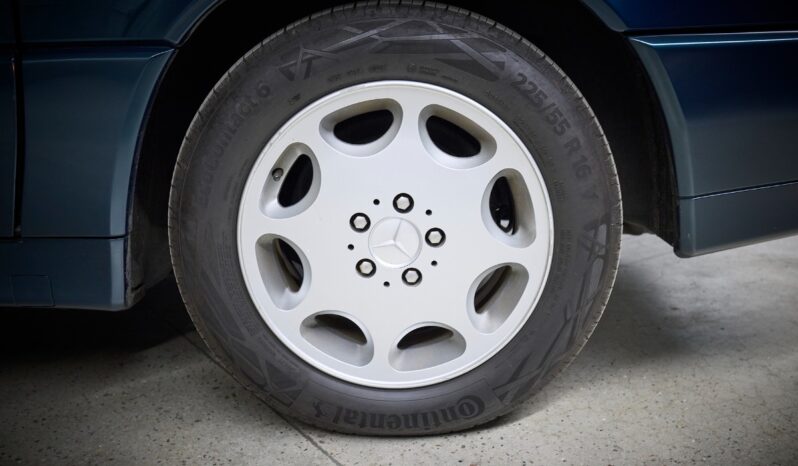 Mercedes-Benz SL-Klasse (R129) 280 full