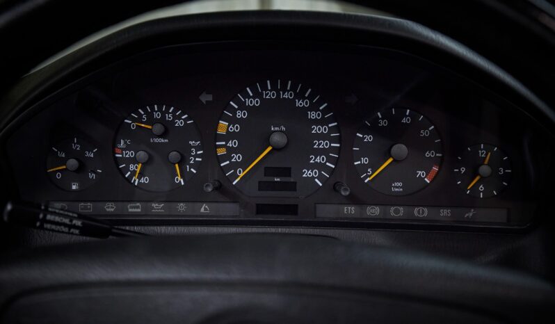 Mercedes-Benz SL-Klasse (R129) 280 full