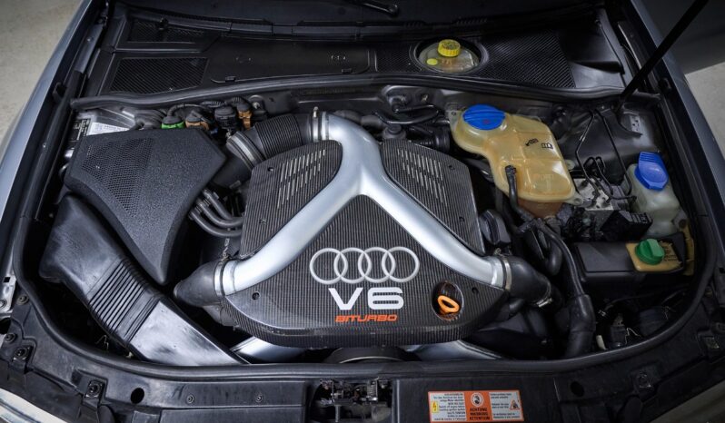 Audi RS4 B5 Avant full