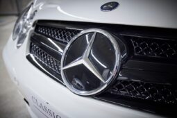 Mercedes-Benz SL (R230) SL 55 full