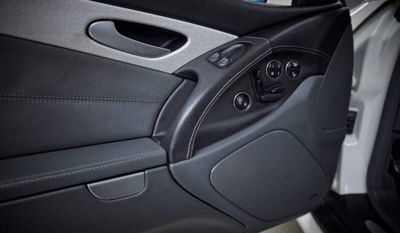 Mercedes-Benz SL (R230) SL 55 full