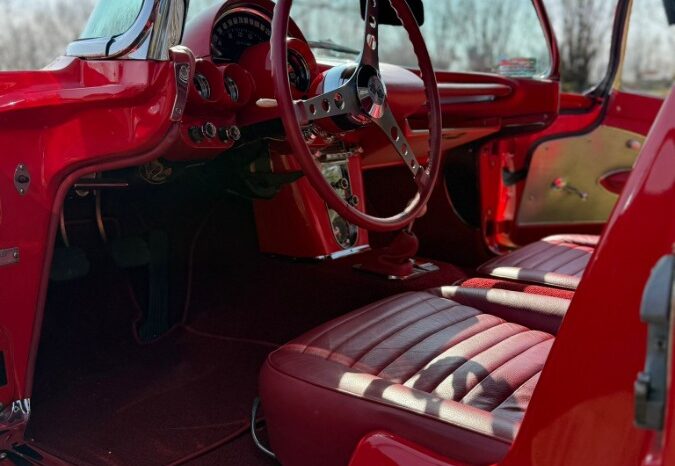 Chevrolet Corvette C1 full