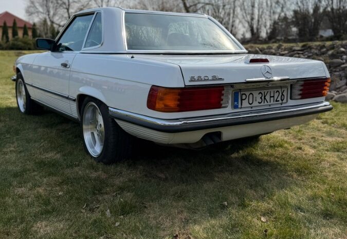 Mercedes-Benz SL-Klasse (R107) 560 V8 full