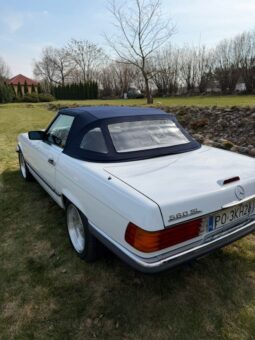 Mercedes-Benz SL-Klasse (R107) 560 V8 full