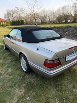 Mercedes-Benz E-Klasse (W124) E320 cabriolet full