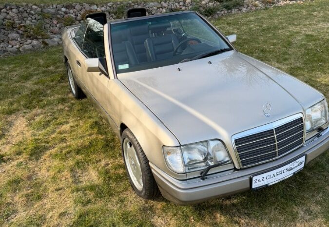 Mercedes-Benz E-Klasse (W124) E320 cabriolet full