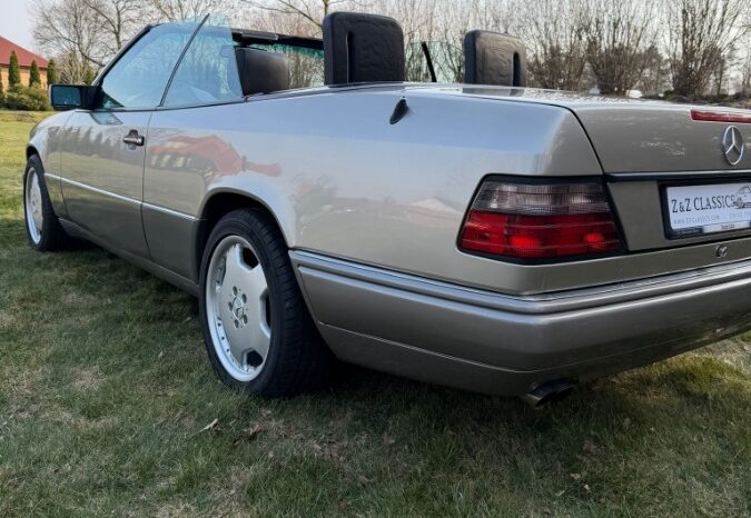 Mercedes-Benz E-Klasse (W124) E320 cabriolet full