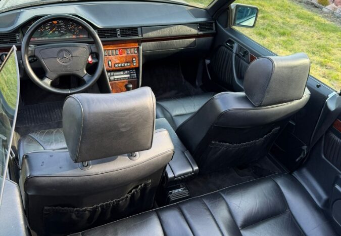 Mercedes-Benz E-Klasse (W124) E320 cabriolet full