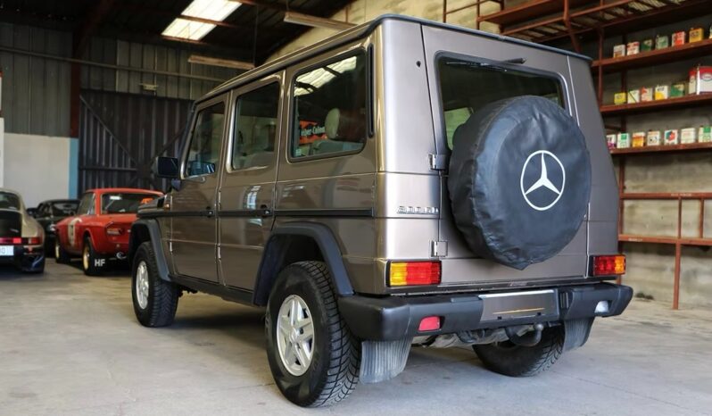 Mercedes-Benz G-Klasse 300GD full
