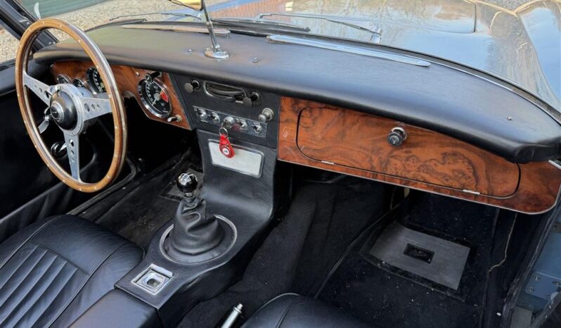 Austin-Healey 3000 MK III BJ8 Cabriolet full