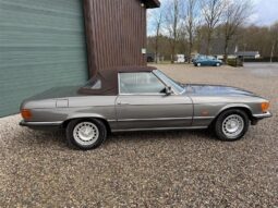 Mercedes-Benz SL-Klasse (R107) 280 SL Cabriolet full
