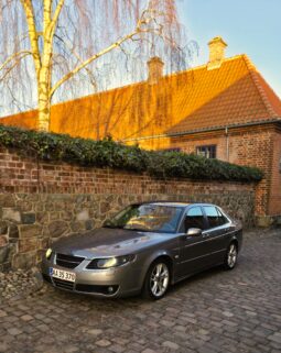 Saab 9-5 Aero full
