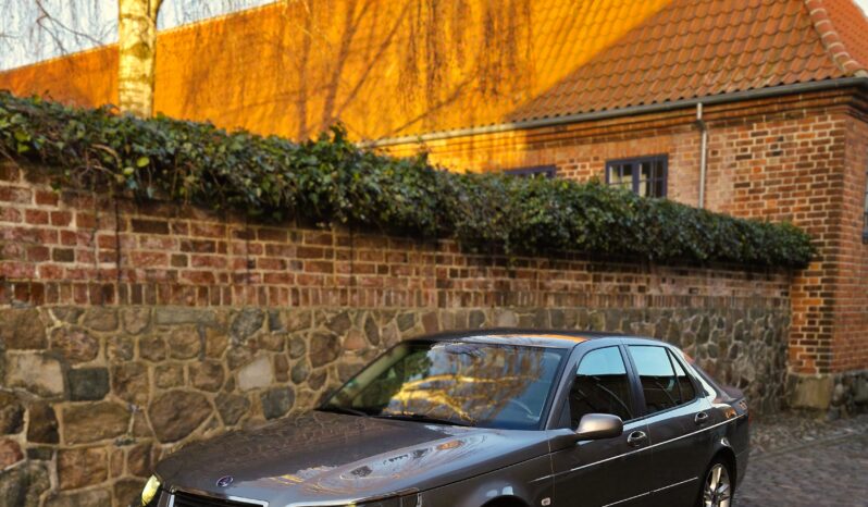Saab 9-5 Aero full
