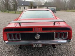 Ford Mustang Mach 1 full