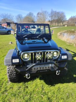 Jeep Wrangler TJ – Sahara Edition full