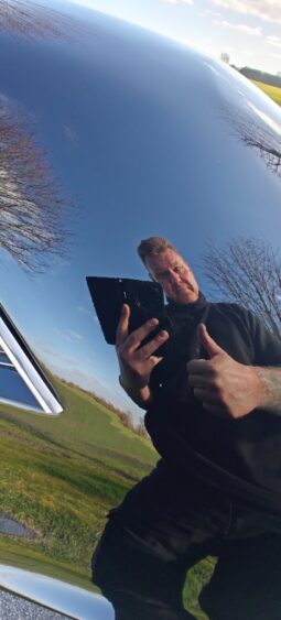 Dodge Challenger coupe full