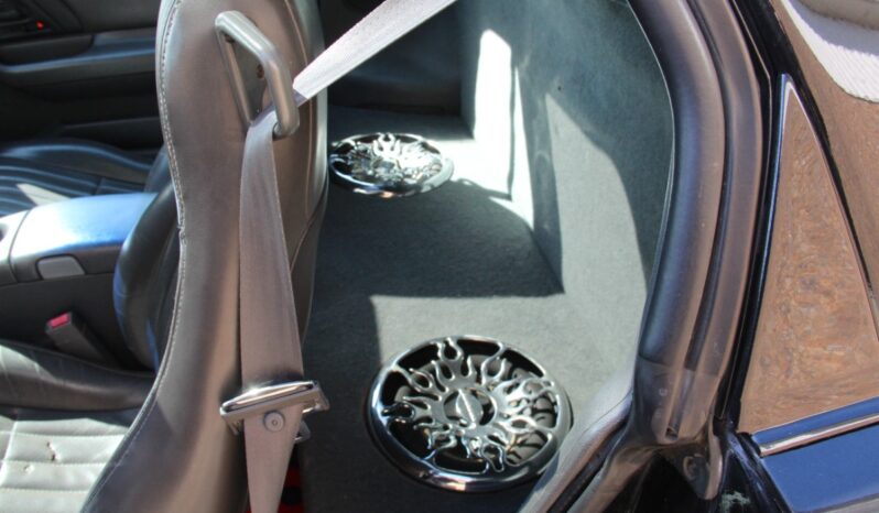 Chevrolet Camaro Z28 full