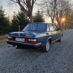 Volvo 200-Serie 240 GLE full