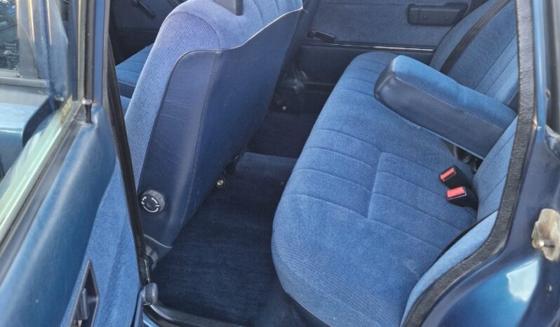 Volvo 200-Serie 240 GLE full