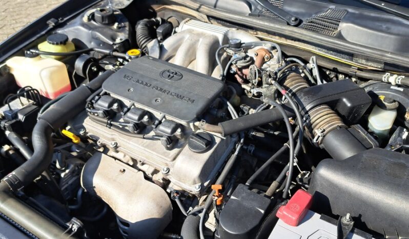 Toyota Camry 3,0 V6 full