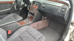 Mercedes-Benz C-Klasse (W220) C280 W202 full