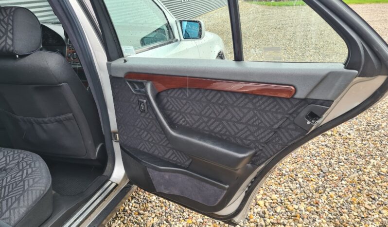 Mercedes-Benz C-Klasse (W220) C280 W202 full