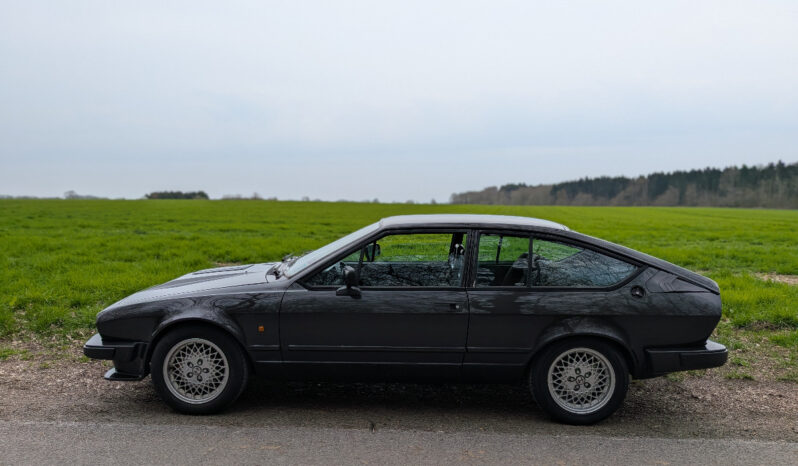 Alfa Romeo Alfetta GTV6 full