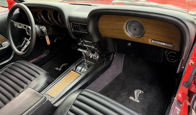 Ford Mustang Mach 1 full