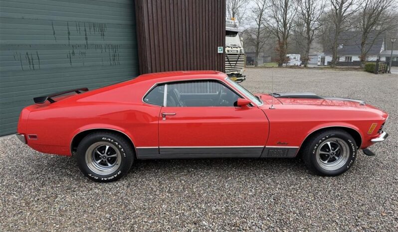 Ford Mustang Mach 1 full