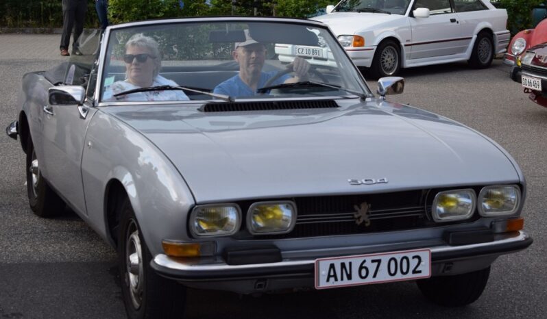 Peugeot 504 cabriolet full