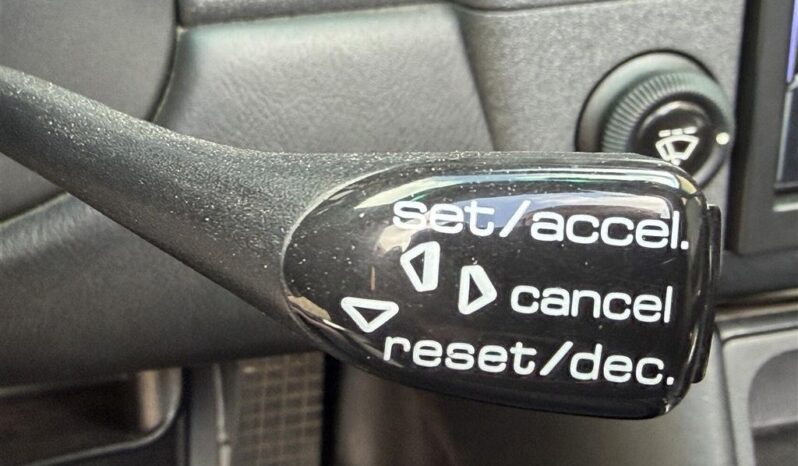 Porsche 911 Carrera 3,4 Cabriolet full