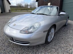 Porsche 911 Carrera 3,4 Cabriolet full