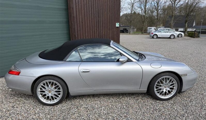 Porsche 911 Carrera 3,4 Cabriolet full