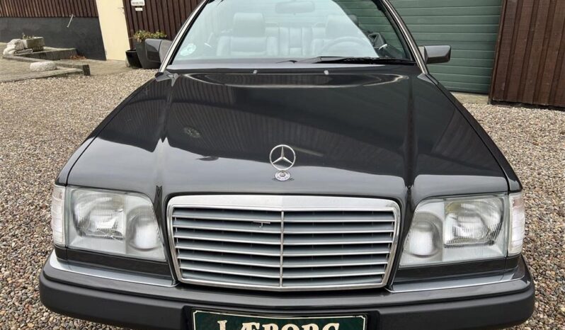 Mercedes-Benz E-Klasse (W124) 300CE Cabriolet full