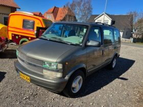 Chevrolet Nova Astro Van