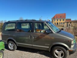 Chevrolet Nova Astro Van full