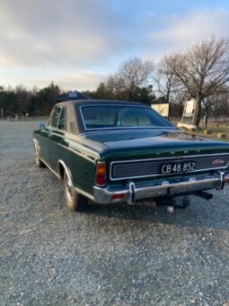 Ford 26M Hardtop Coupé full