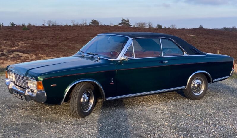 Ford 26M Hardtop Coupé full