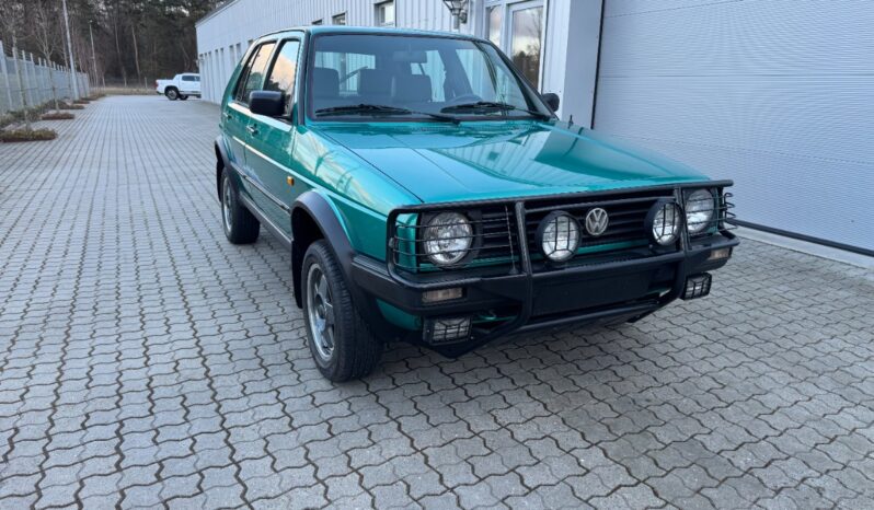 VW Golf Country 1,8 Syncro full