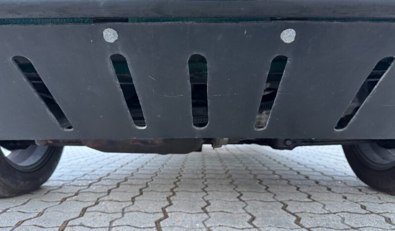 VW Golf Country 1,8 Syncro full